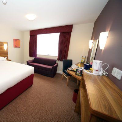 Days Nec - M6 Hotel 3*