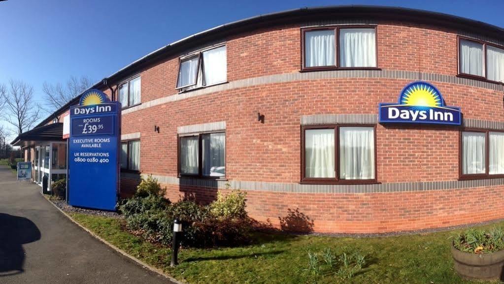 Days Nec - M6 Hotel