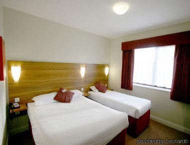 Days Nec - M6 Hotel